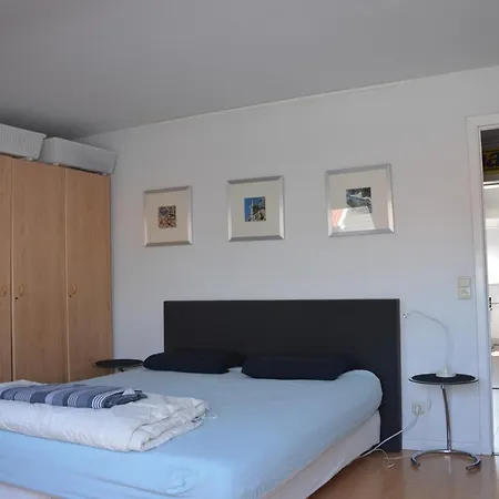 Family 200m From 3 Bedrooms 2 Bathrooms Terrace Apartment Ostend