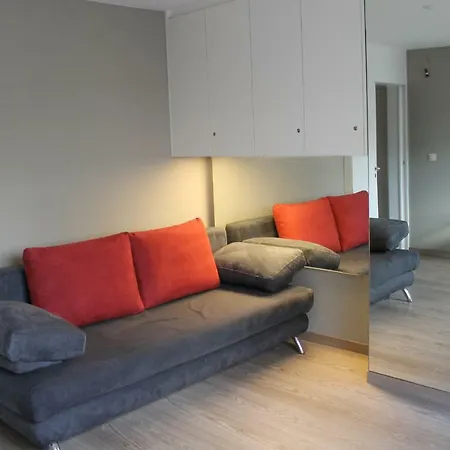 Family 200m From 3 Bedrooms 2 Bathrooms Terrace *