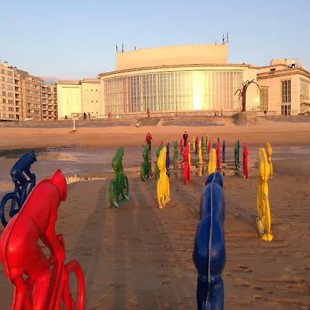 Apartment Family 200m From 3 Bedrooms 2 Bathrooms Terrace