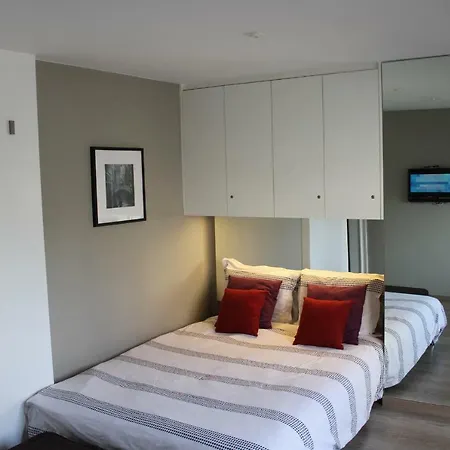 Family 200m From 3 Bedrooms 2 Bathrooms Terrace * أوستيند