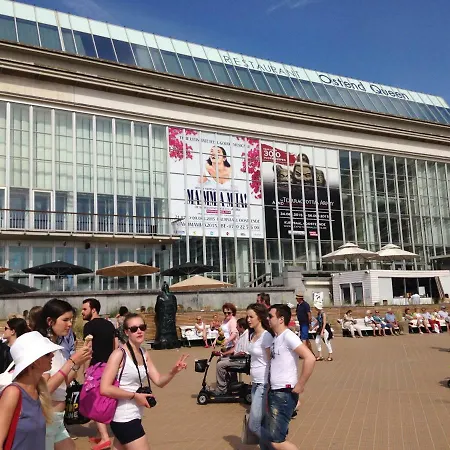 Family 200m From 3 Bedrooms 2 Bathrooms Terrace *