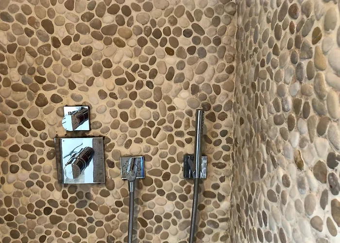 Family 200m From 3 Bedrooms 2 Bathrooms Terrace *