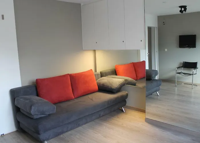 Family 200m From 3 Bedrooms 2 Bathrooms Terrace *