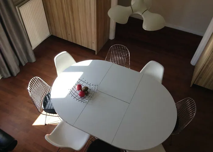 Family 200m From 3 Bedrooms 2 Bathrooms Terrace * Oostende